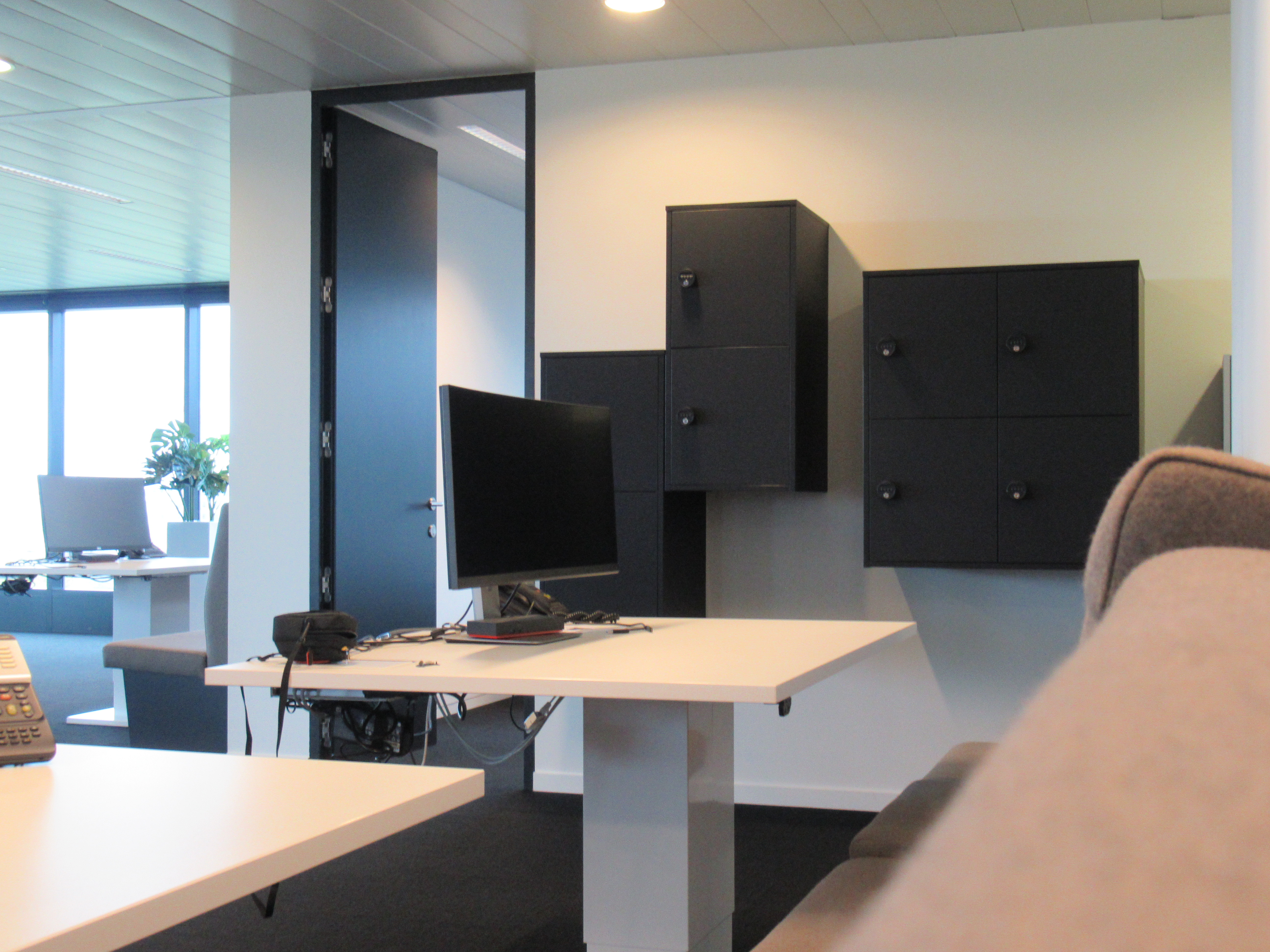 Lockers ondersteunen clean desk-beleid en privacy op kantoor